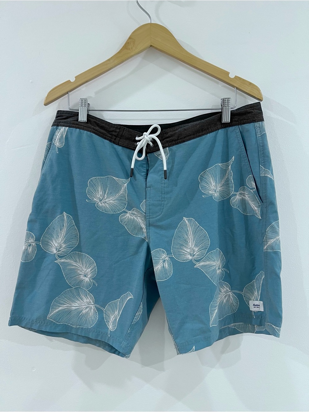 Katin Boardshorts Mens 34 Slate Blue Botanical Leaf Print Excellent +++ Surfs Up